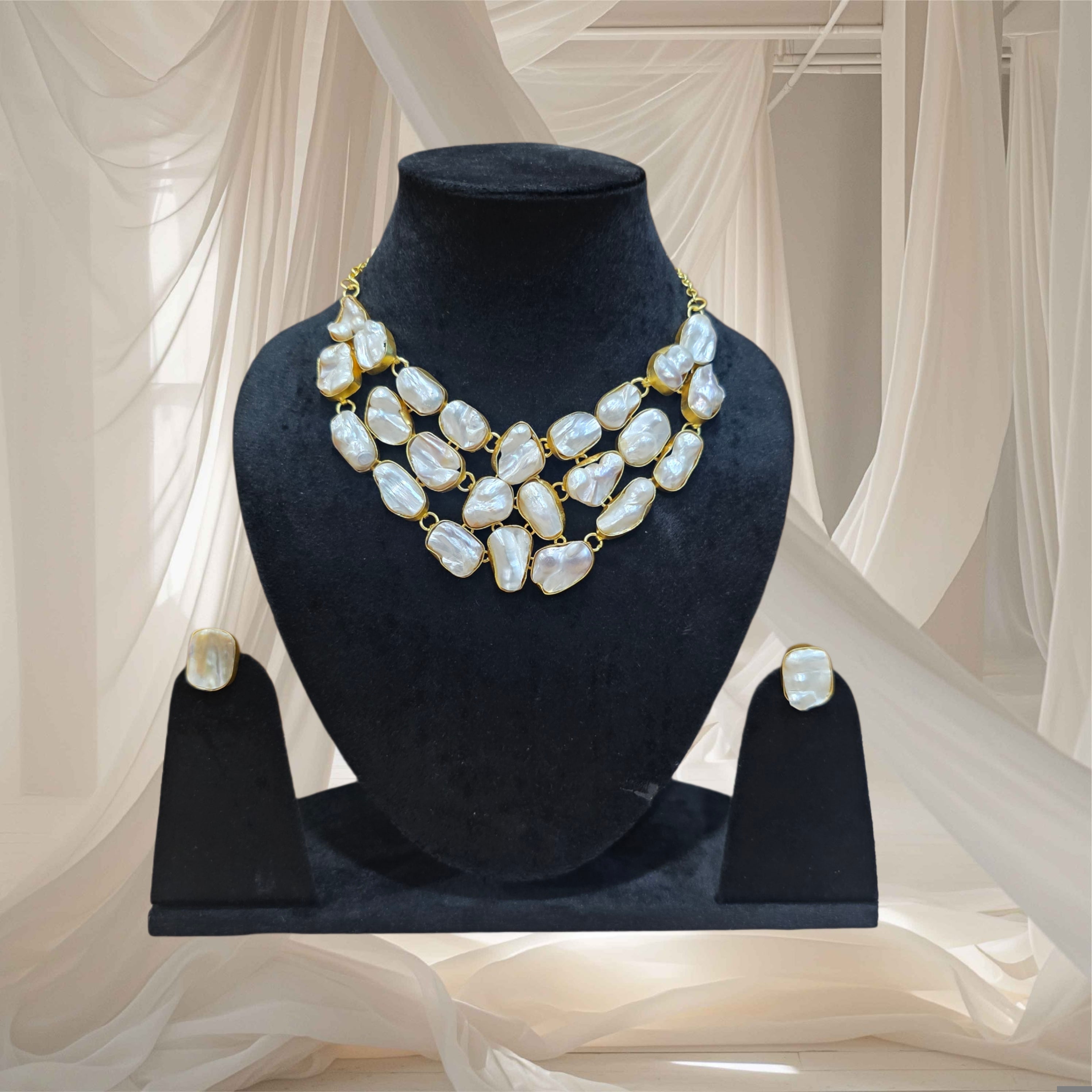 Sea of Pearl Necklace Set Secondary image