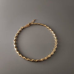 Twisted hasli gold