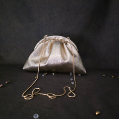Victorian pouchette in Rose gold