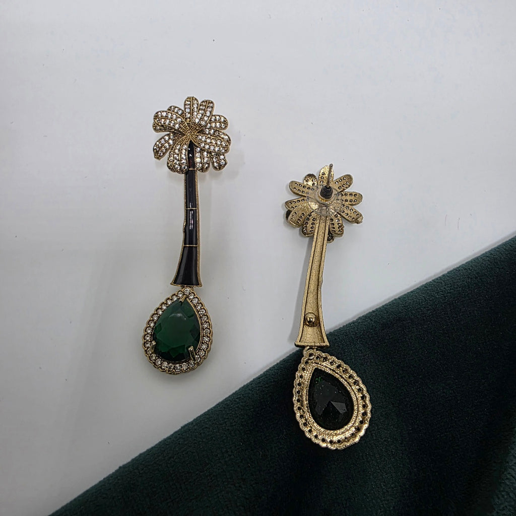 Palm flower earring