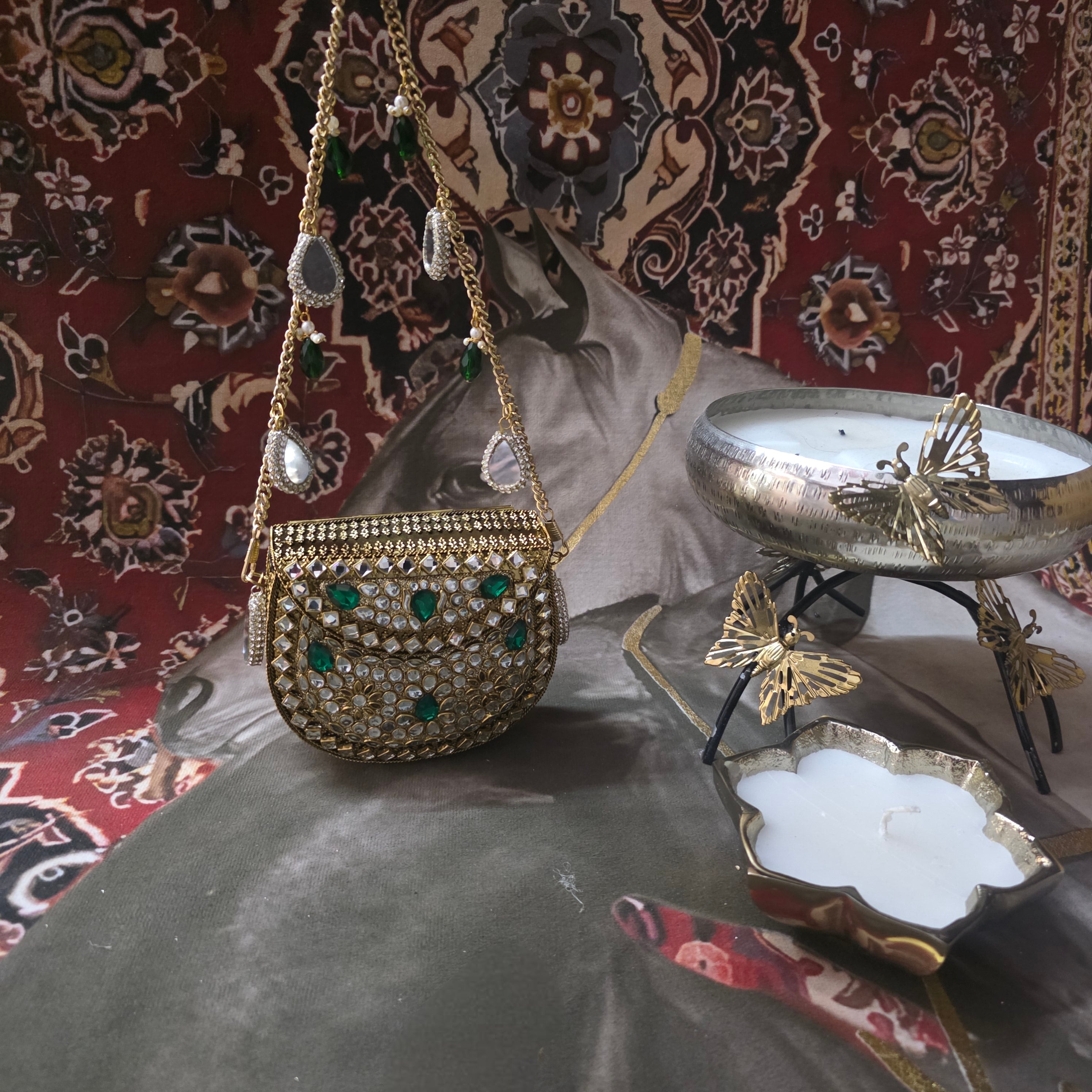 Mini kundan mirror bag - emerald green Main image