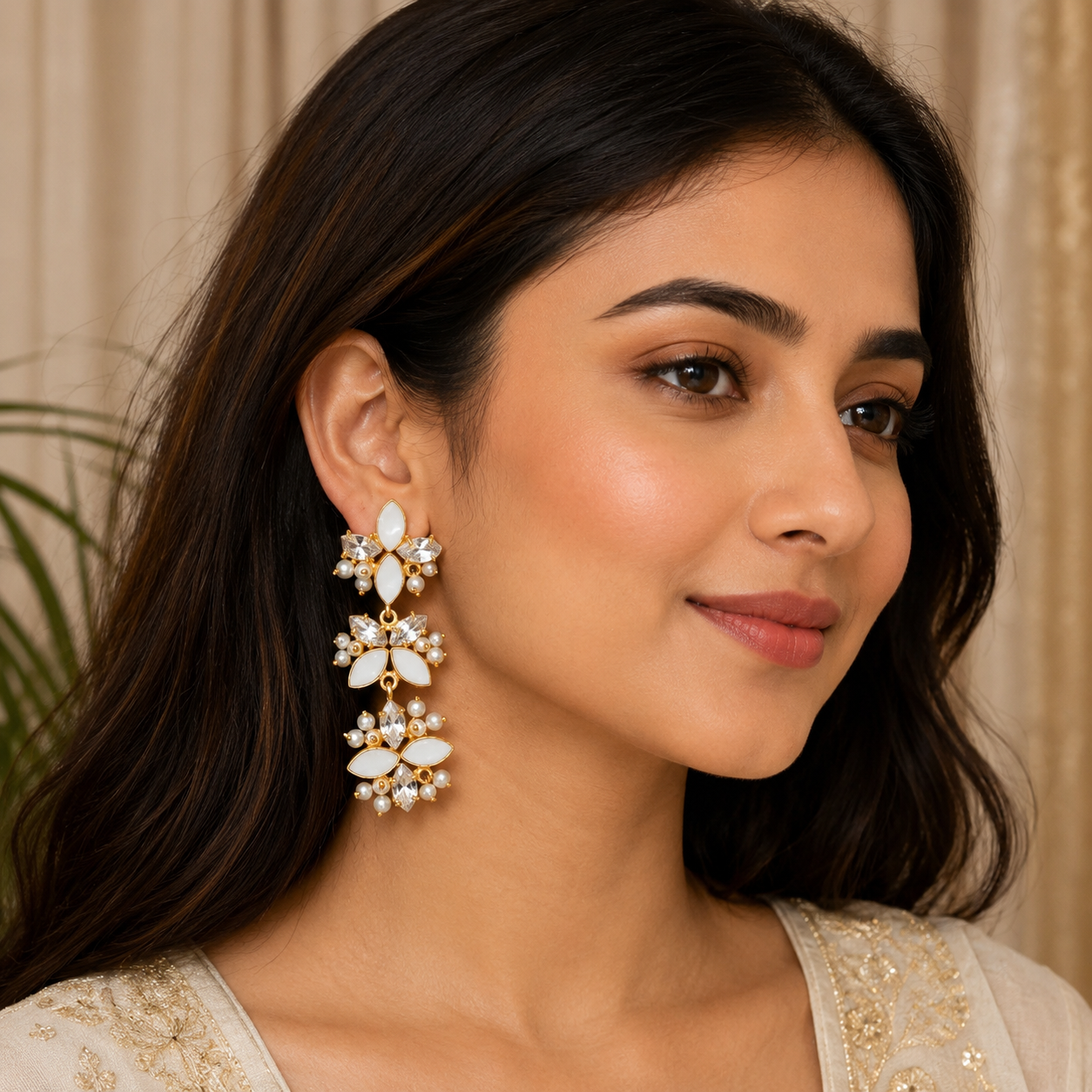 Pearl chip zirconia dangler