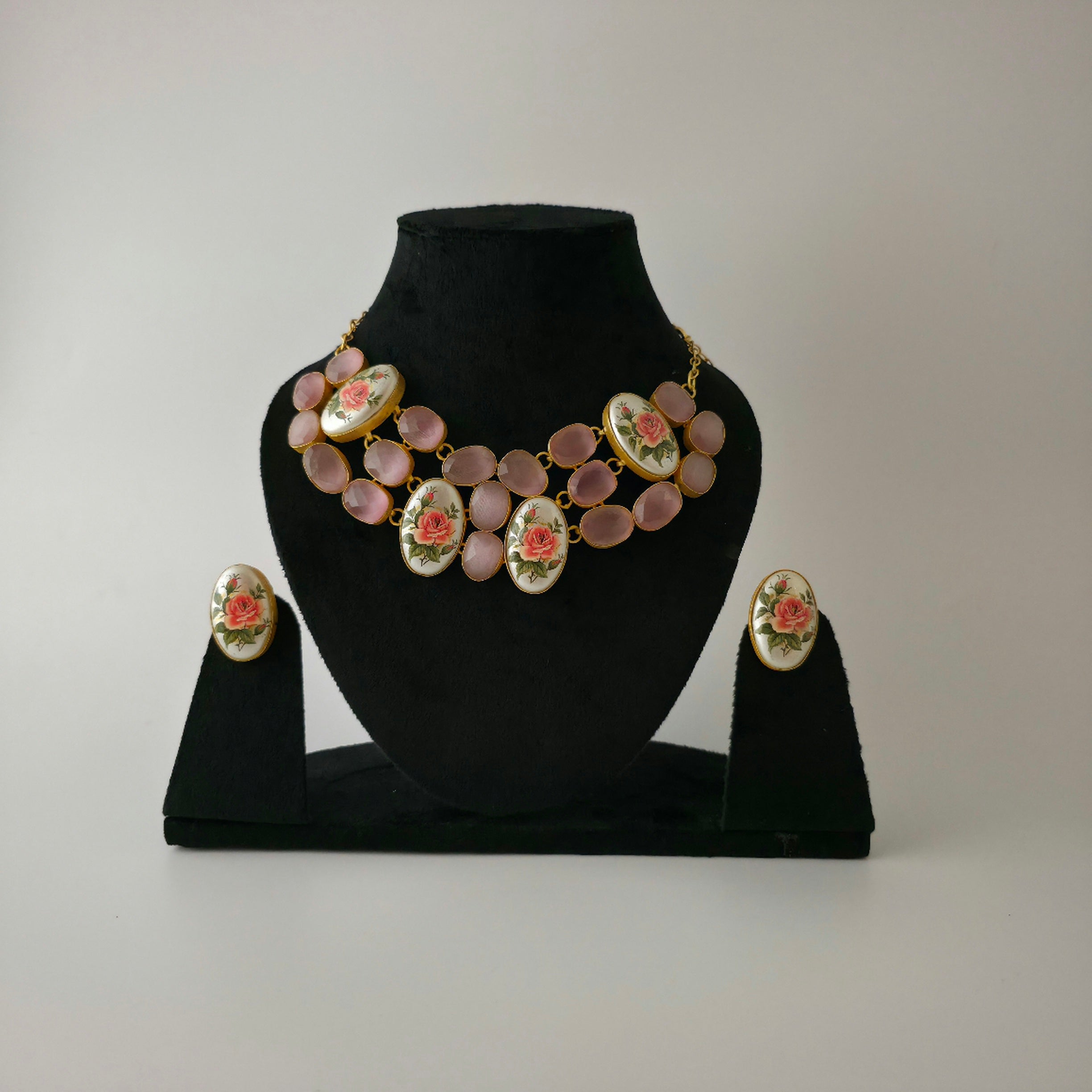 Rose print necklace with monalisa stone in shades of pink Main image