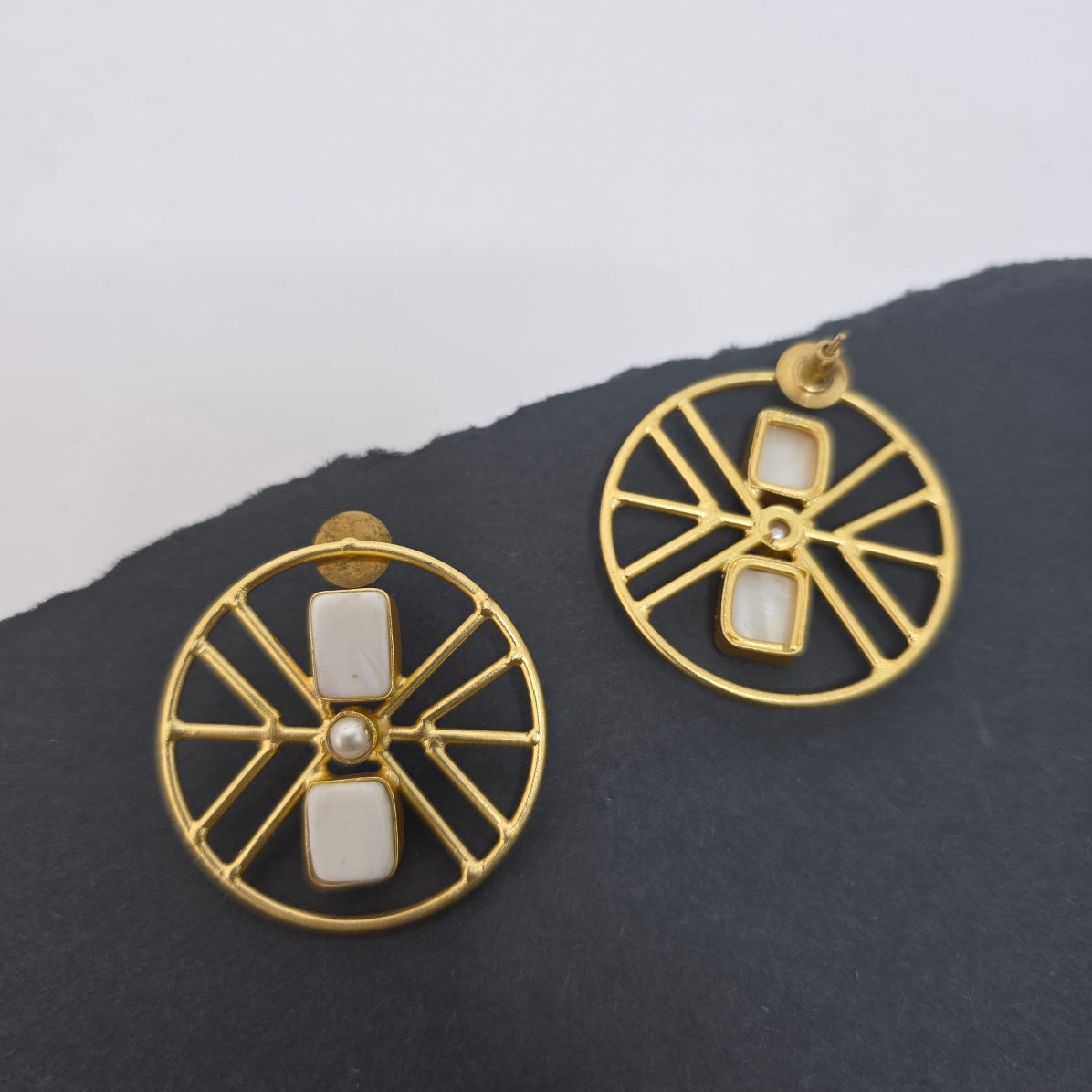 Geometrical Studs