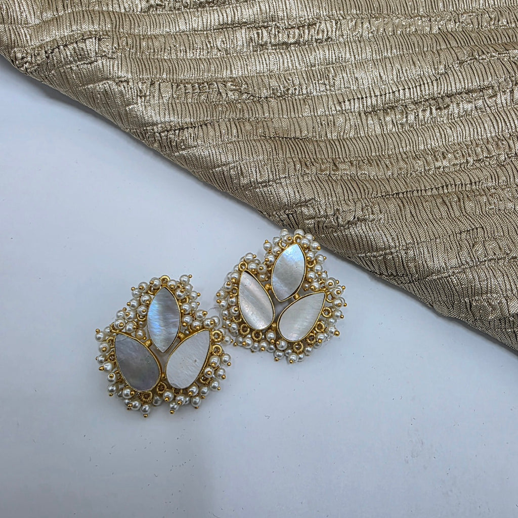 Three pearl leaf earring