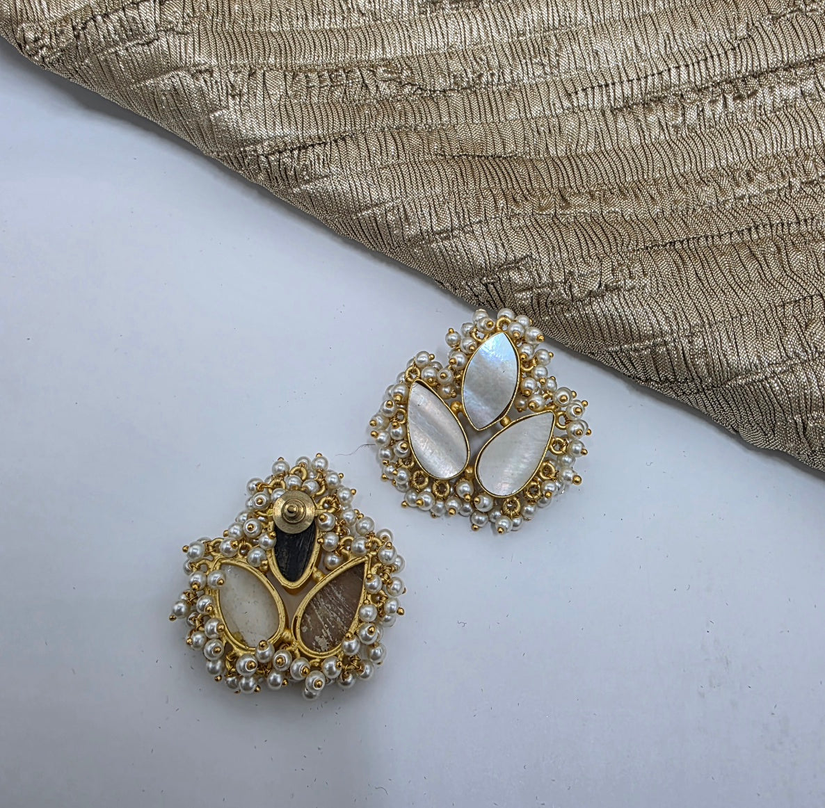 Three pearl leaf earring Secondary image