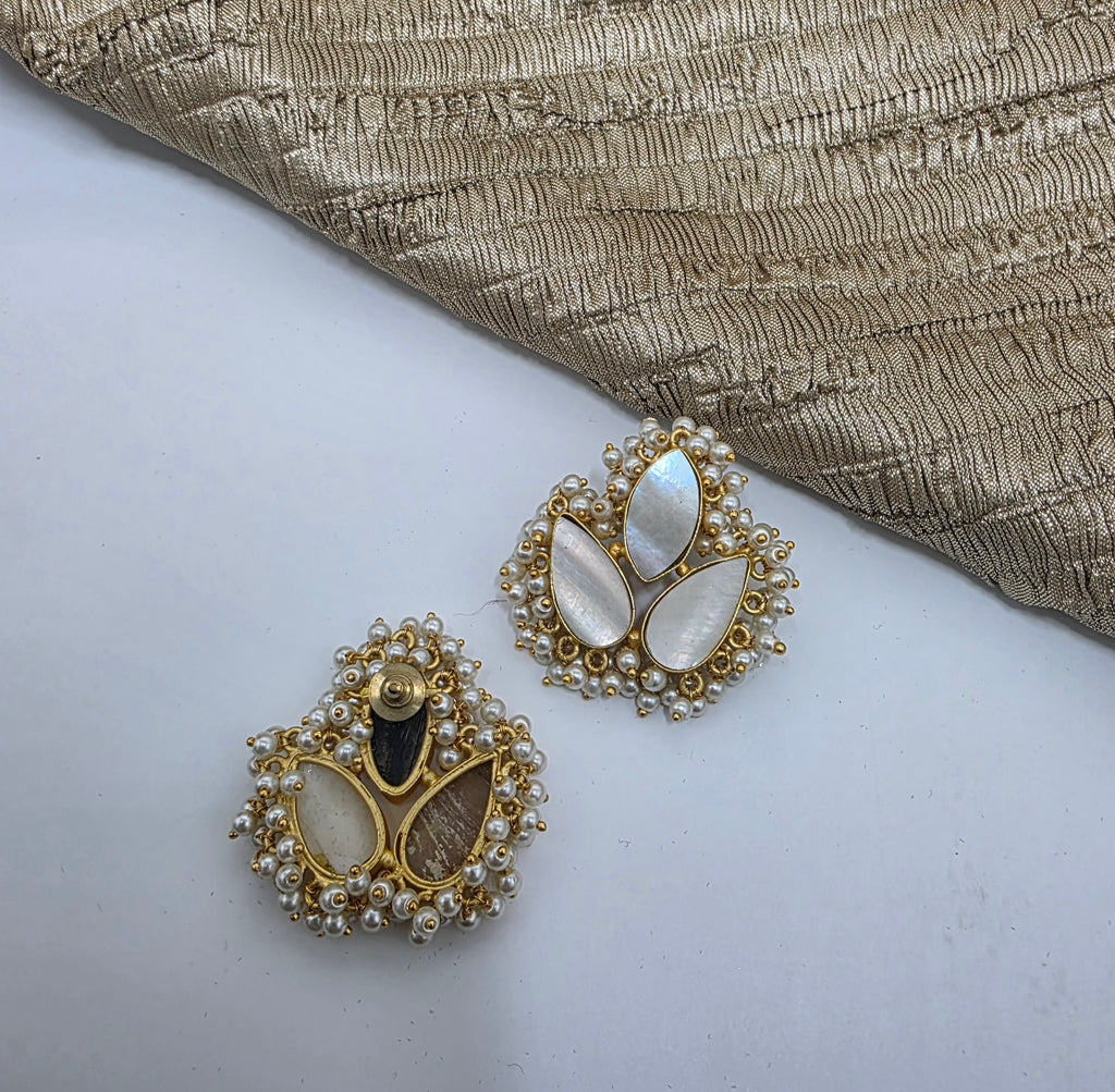 Three pearl leaf earring
