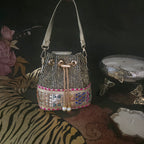 Gotapatti bucket bag in shades of black