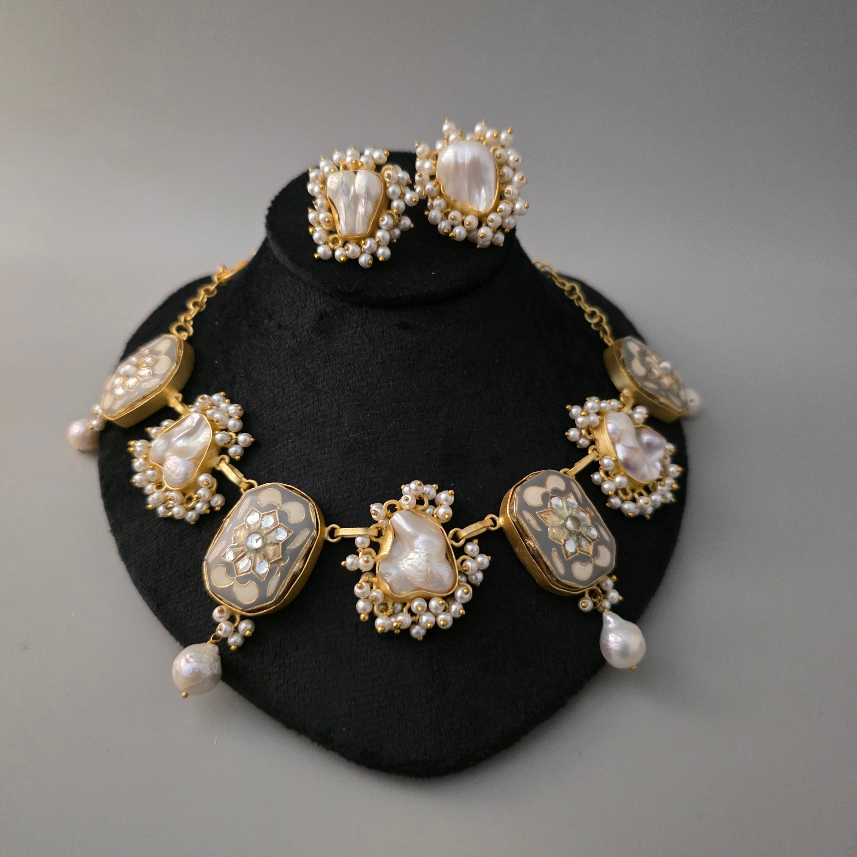 Alina Necklace Set Secondary image