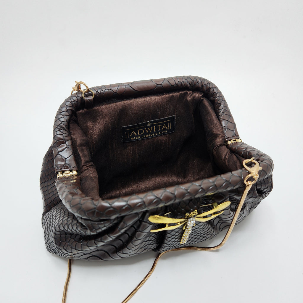 The Dragonfly Pouchette Bag [brown]