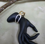 Dual shade hollow U cuff