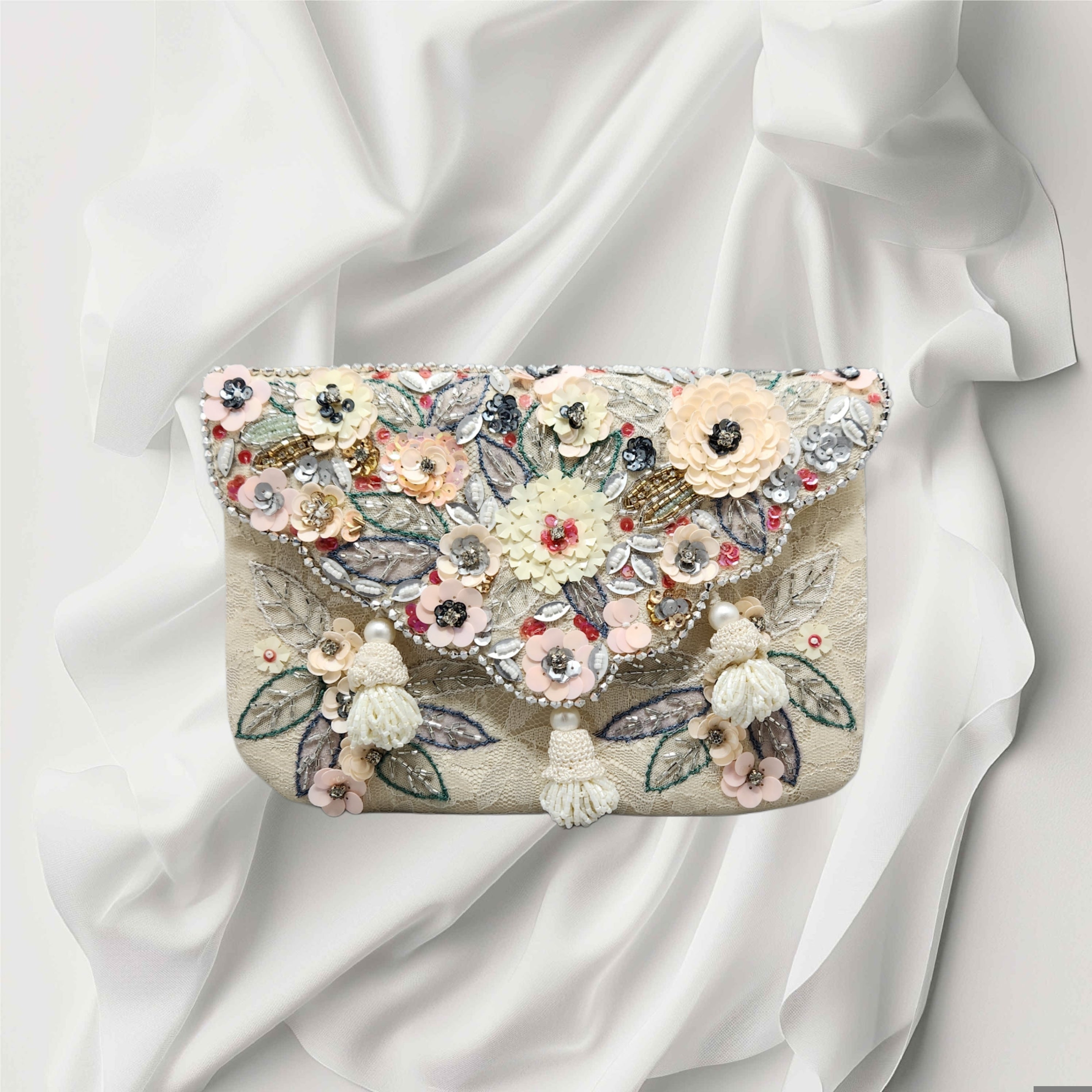 3D Ivory Multi Flower Bag Secondary image