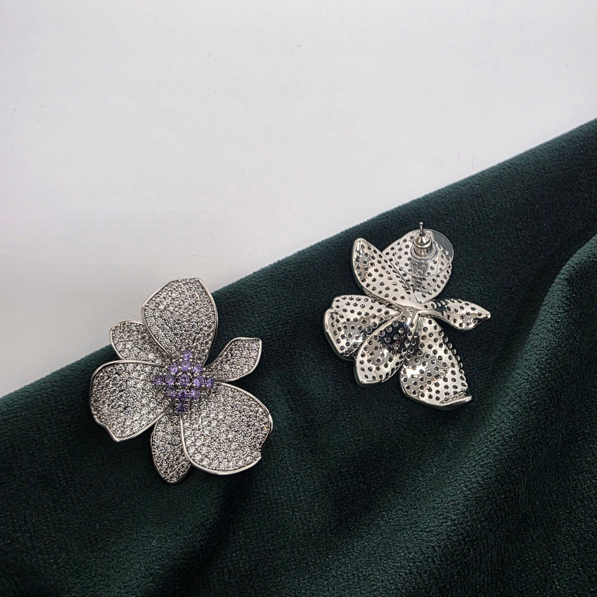 Zirconia flower studs Secondary image