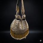 Falling pearls mirror bag [black]