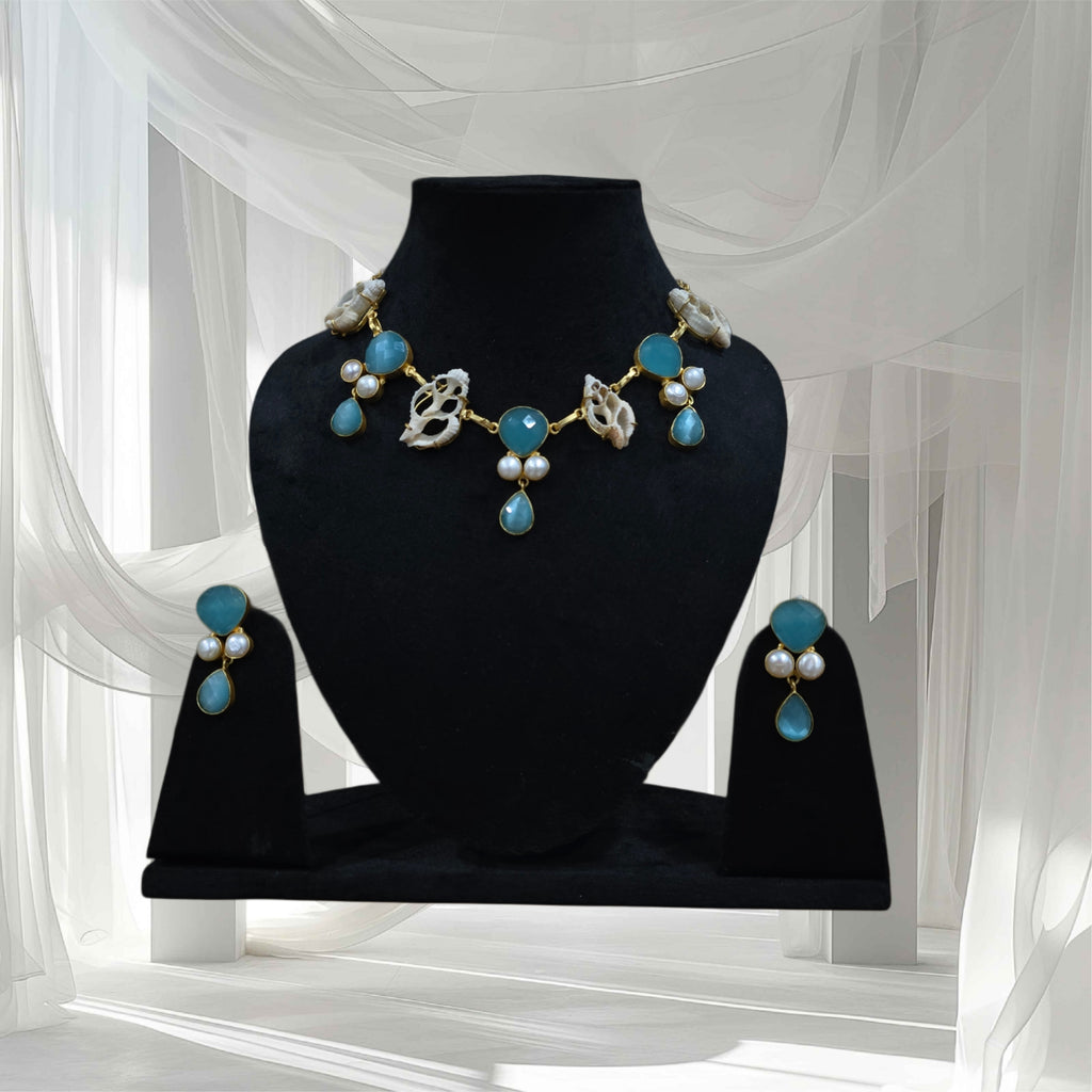 Sea Shell Necklace Set