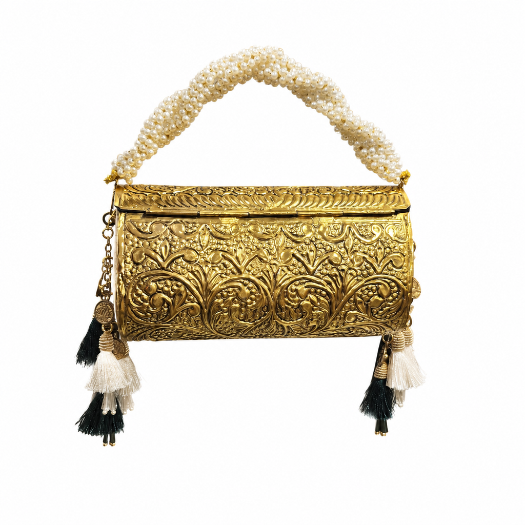 Arwa bag in antique gold