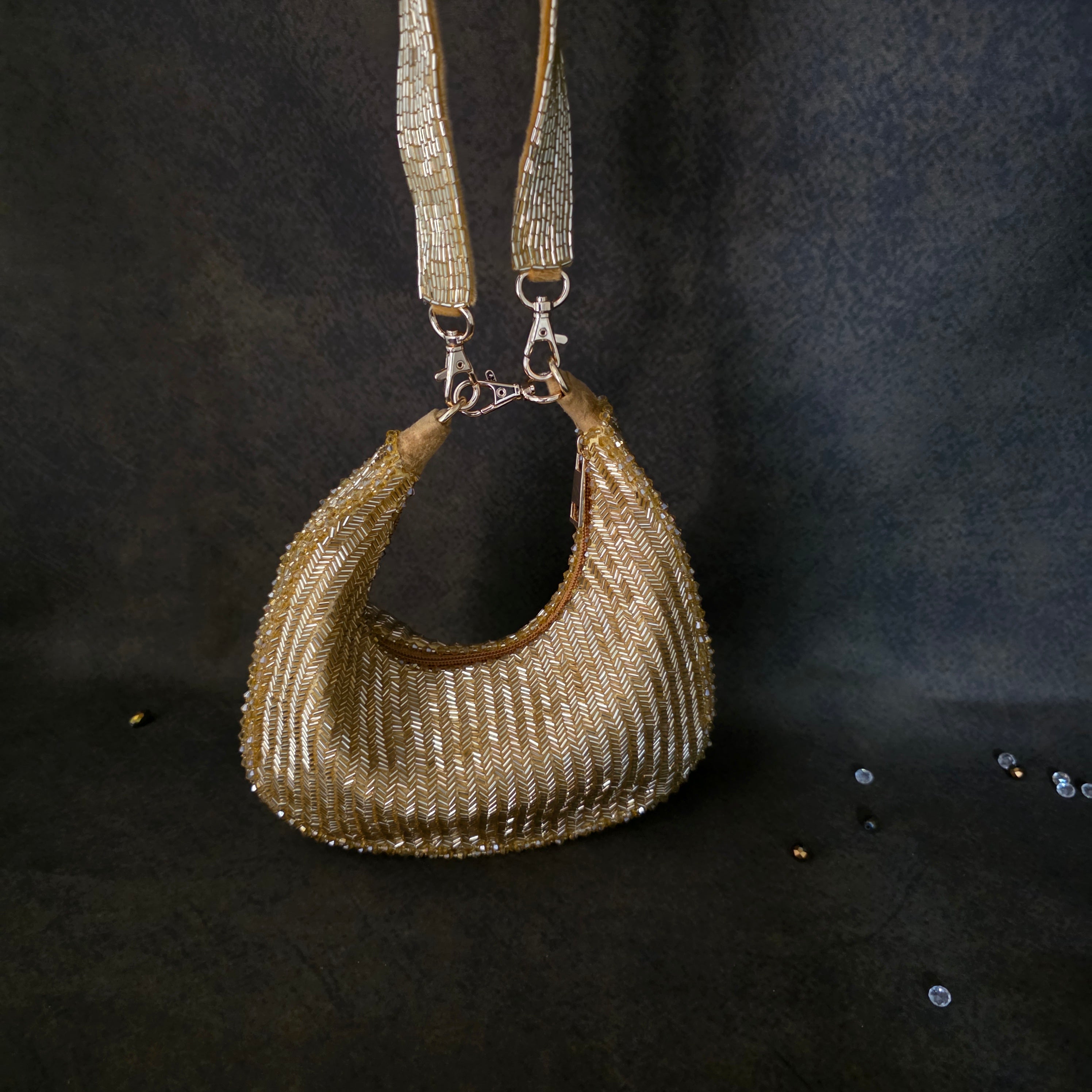 Piped cutdana moon bag gold