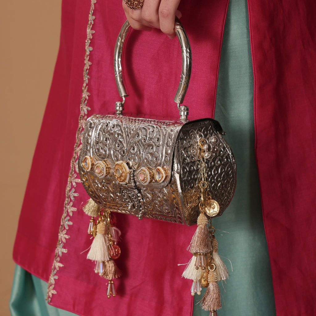 Navya bag [ Silver]