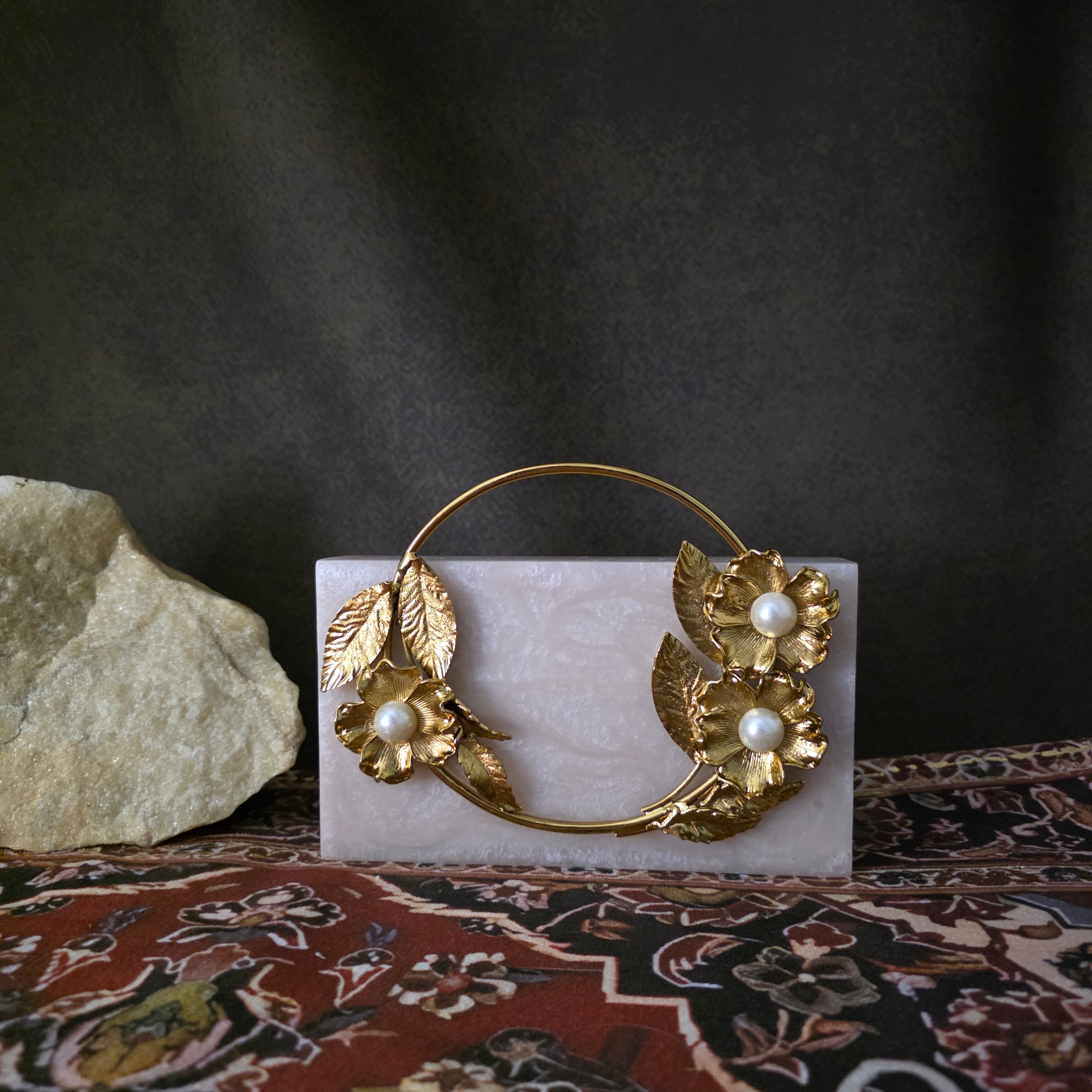 Floral leaf handle resin bag Main image