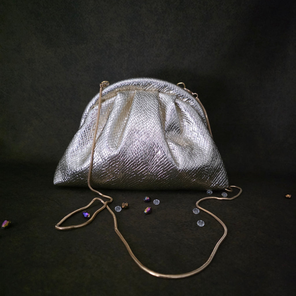 Victorian pouchette - gold