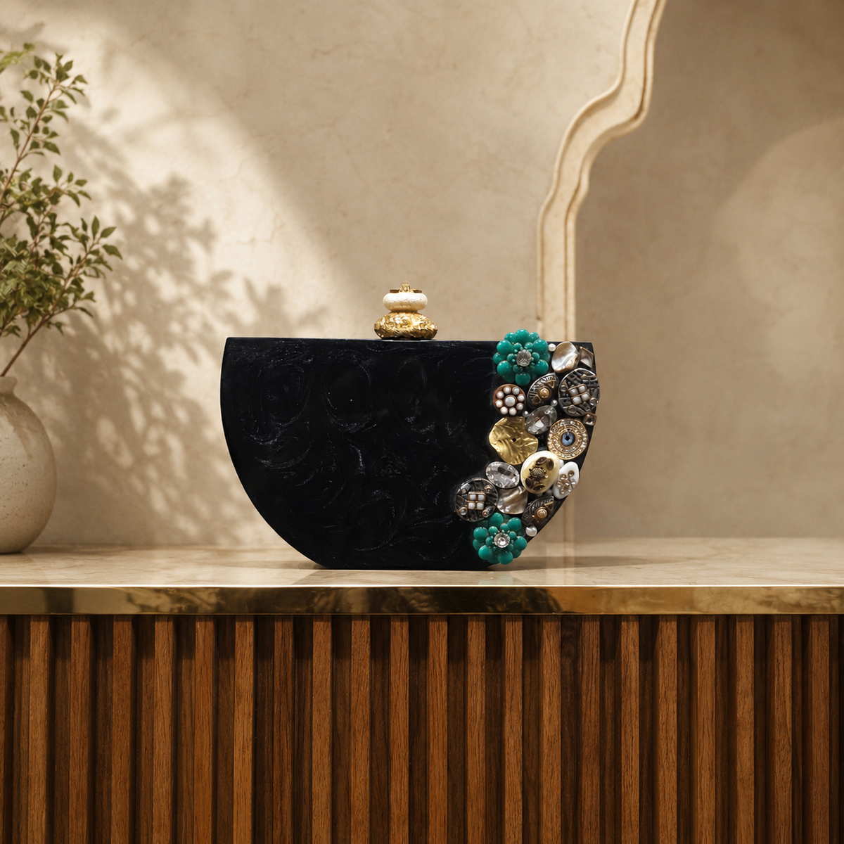 Raha Clutch [black]