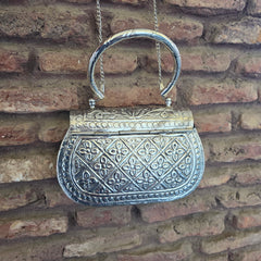 Kamal bag in silver