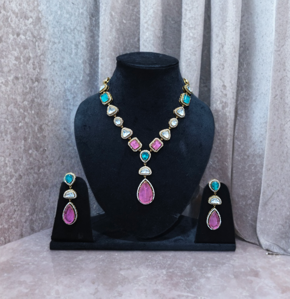 Samaira necklace set