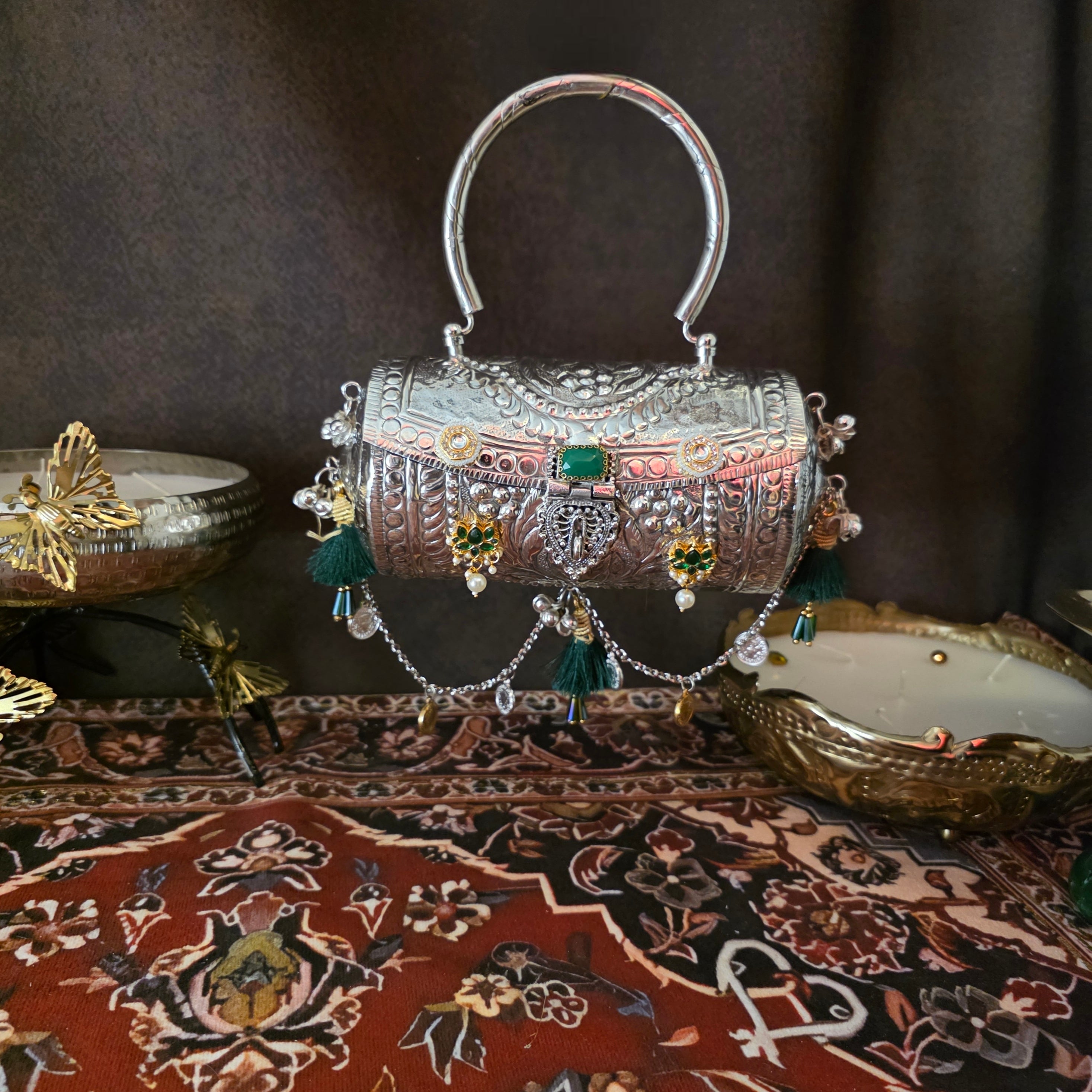 Drum style kundan bag with top handle Main image