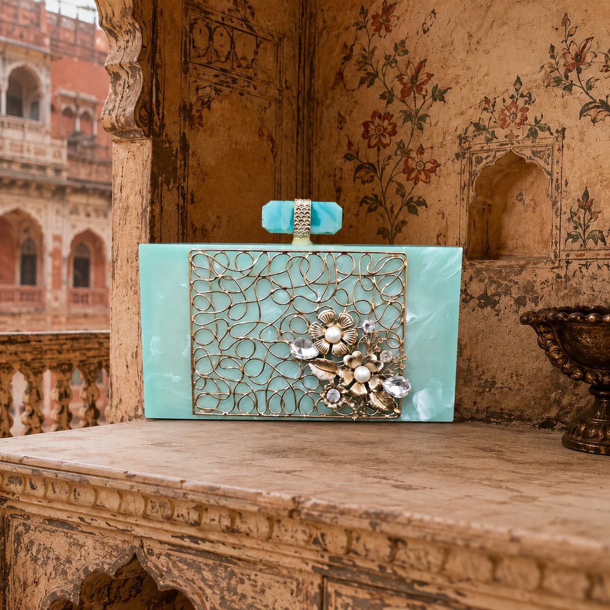 Jaal with floral bunch bag Main image