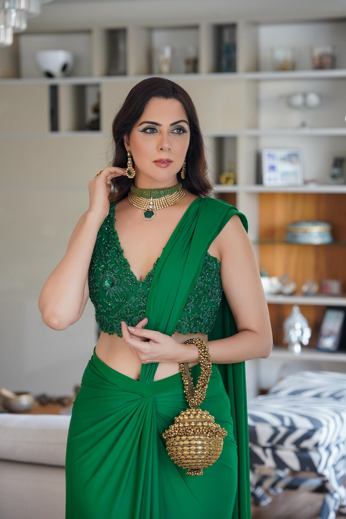 Ghungroo Bangle Ball Bag Main image