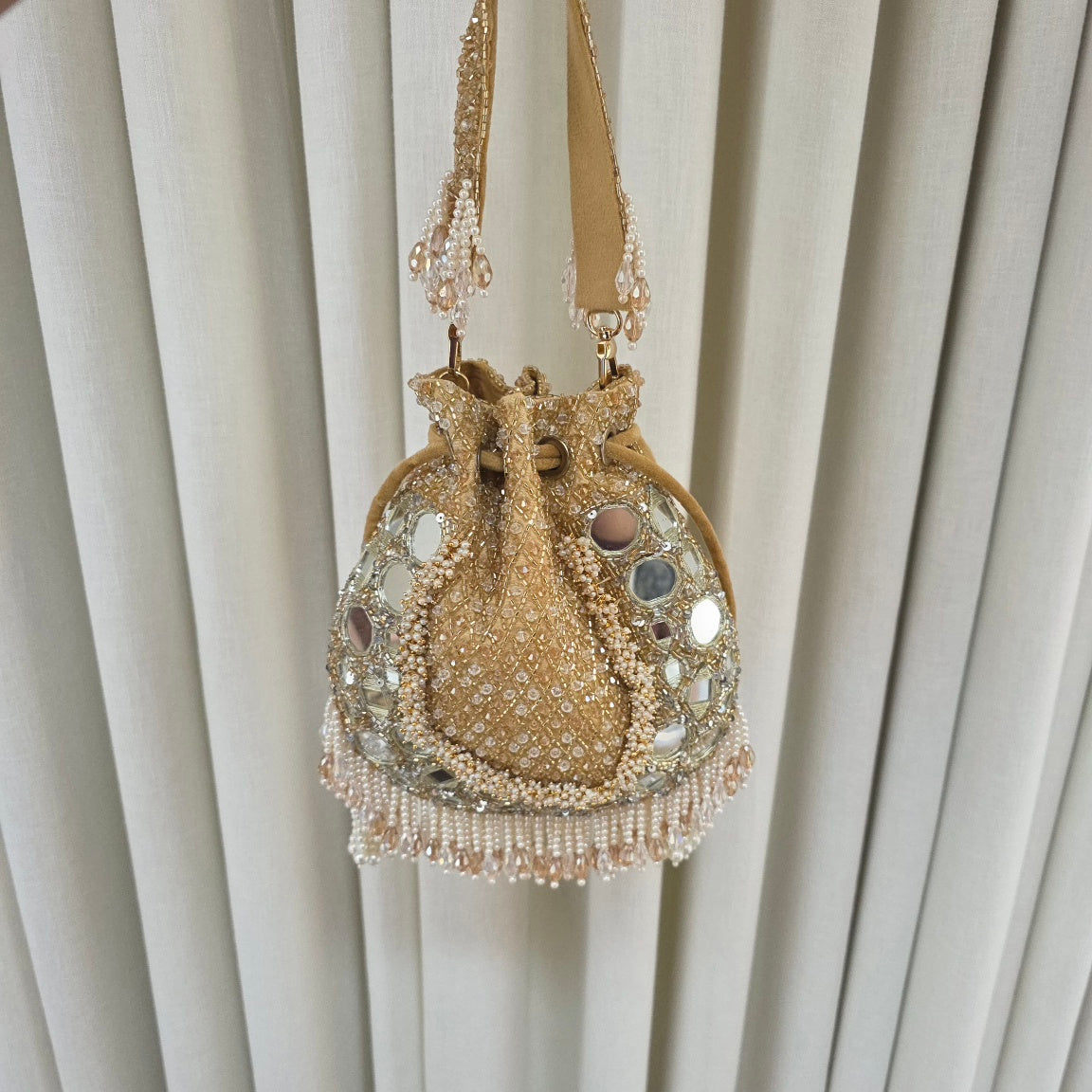Mirror potli [ gold] Main image