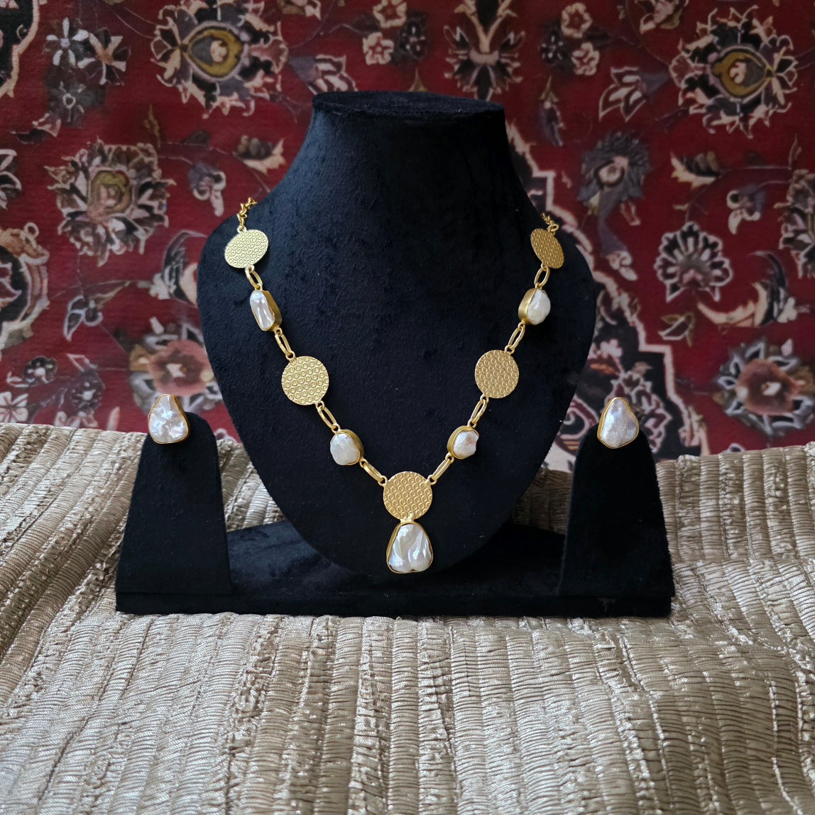 Disc Mop Necklace Set