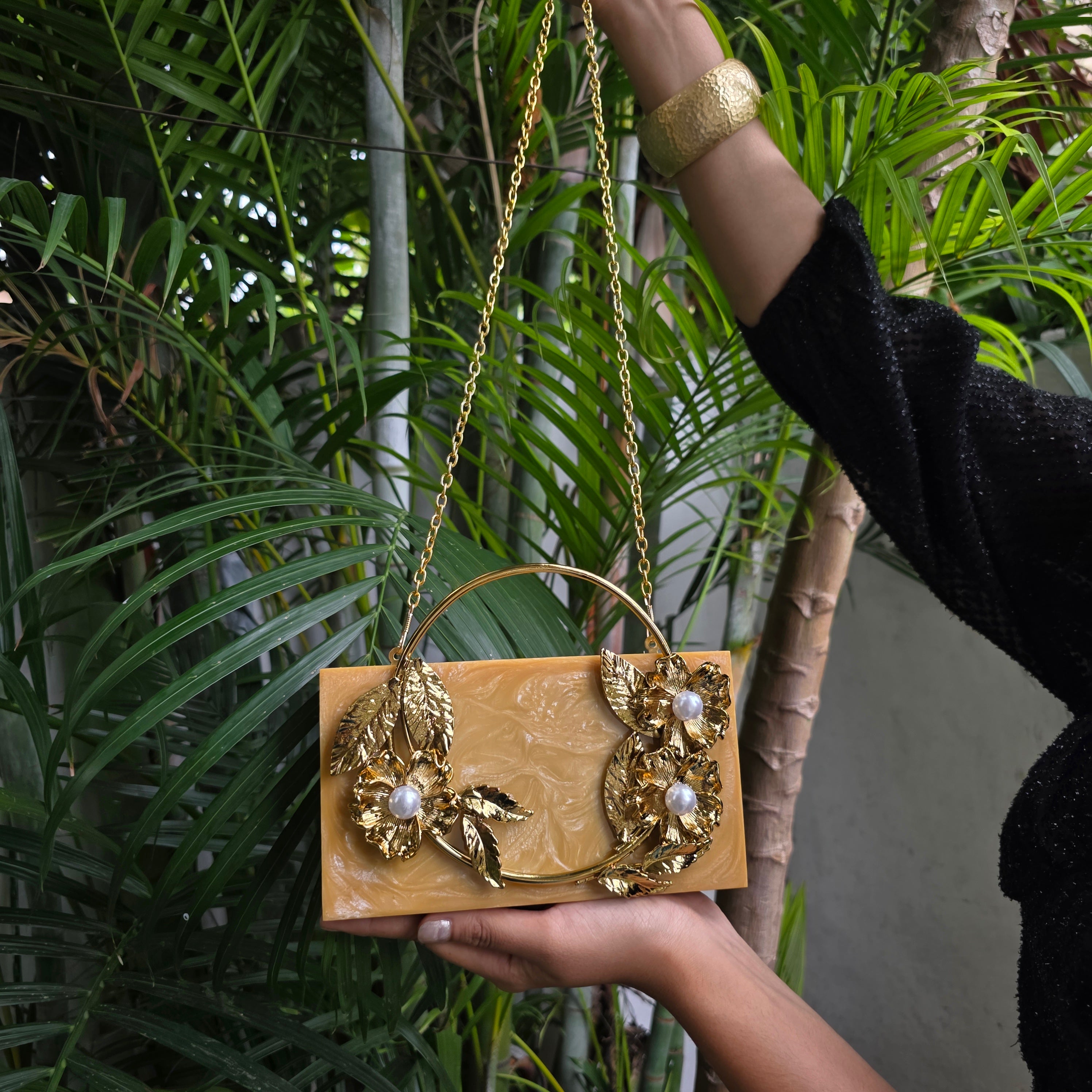 The Blooming Flower Handle Bag Main image