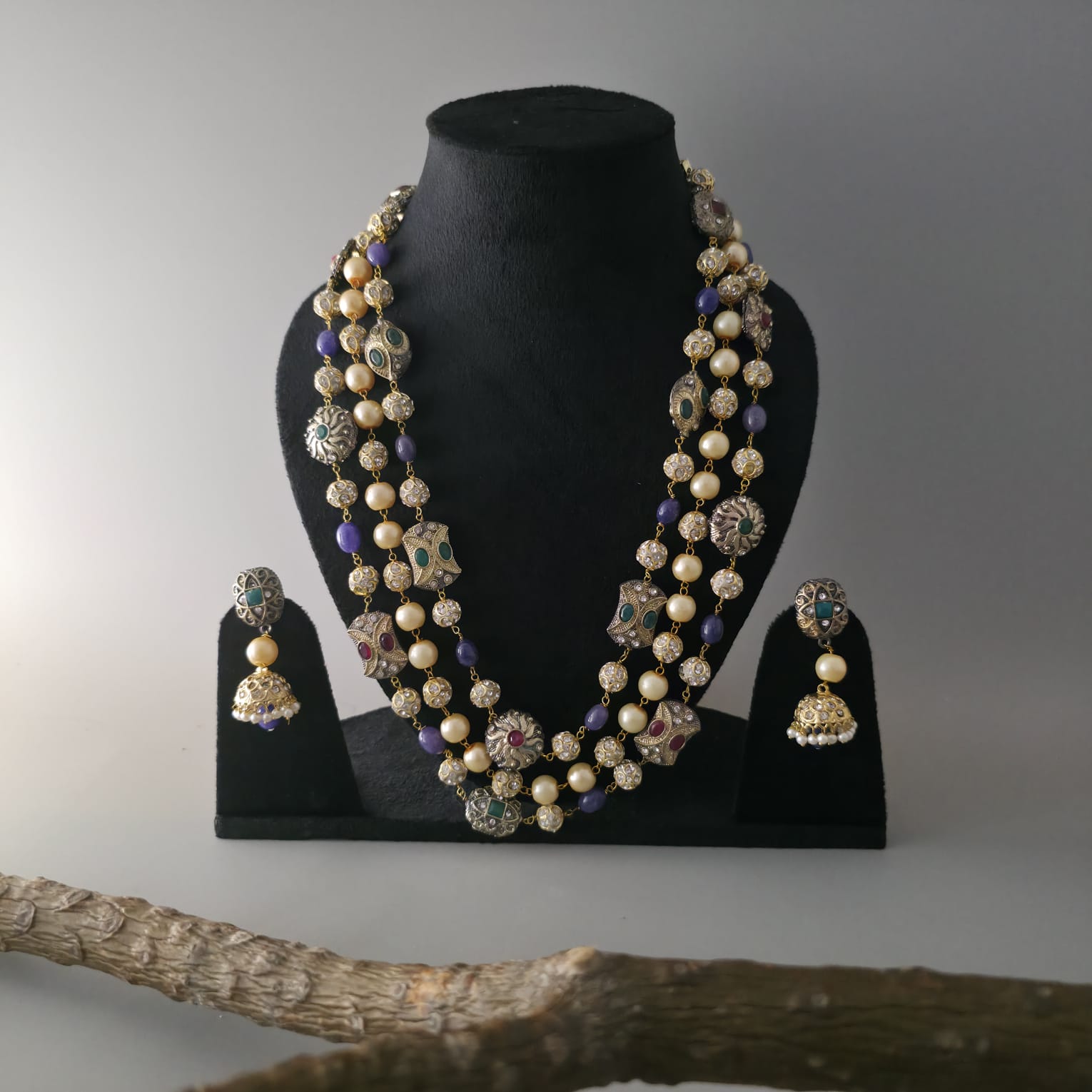 Blue shade multi layer necklace set Main image
