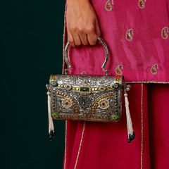 Vedika bag - gold with silver detailing